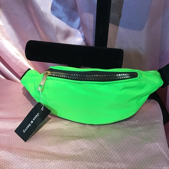 Jane & Berry Handbags - ⭐️🦄💚Cute Neon Fanny Pack 💚🦄⭐️